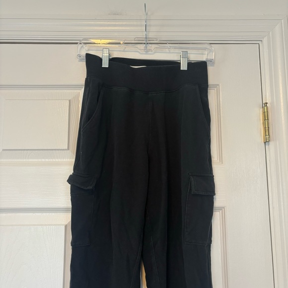 Abercrombie & Fitch Soft AF Cargo Sweatpant - Picture 7 of 7